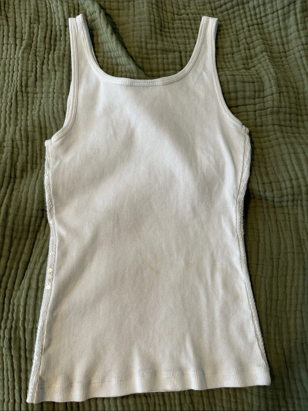 The Limited White Sequin Ribbed Tank Top - Picture 2 of 4